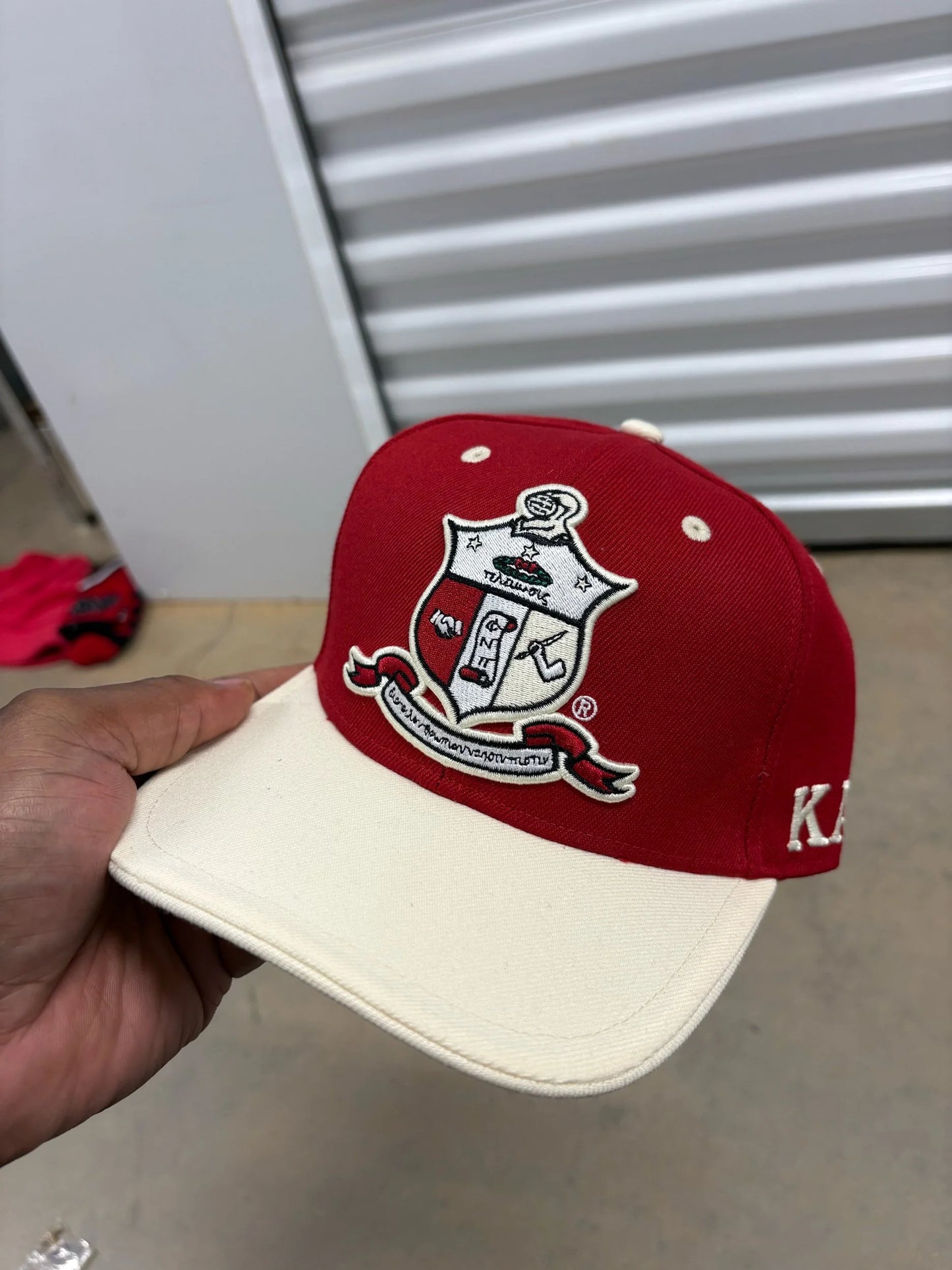 Kappa Alpha Psi hat